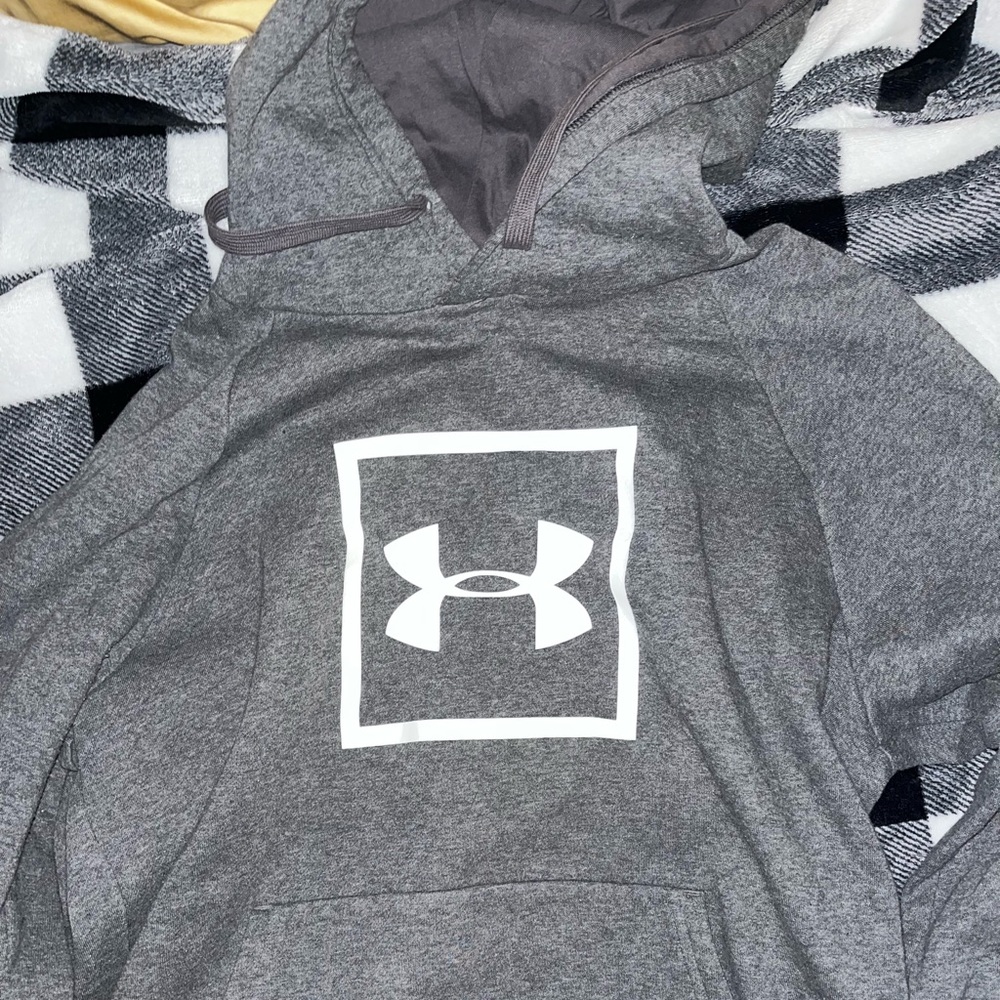 Large (Youth) Under Armour Rival Fleece Hoodie